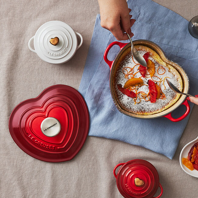 Mini-cocotte ronde avec bouton en coeur, view 6